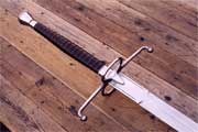1500AD 58" x 41" BLADE QUILLON BAR & SIDE RING