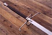 1570AD 75" x 53" BLADE QUILLON BAR & SIDE RING